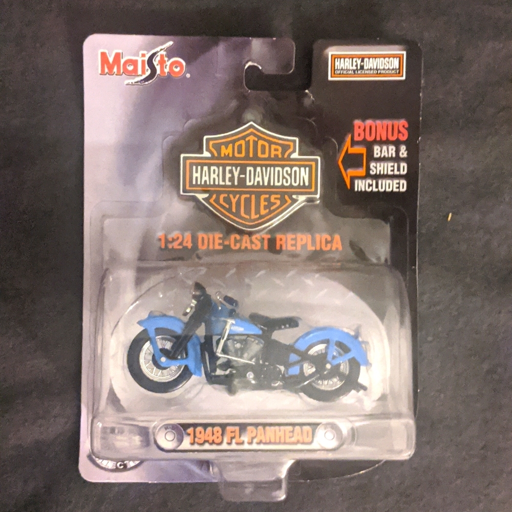 Harley Davidson Motorcycles 1:24 Die Cast Replica